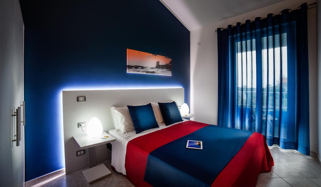 Riviera Del Sole Residence Piraino Habitación foto